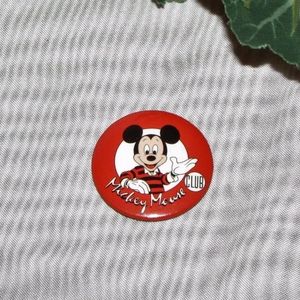 Vintage MICKEY MOUSE CLUB PINBACK BUTTON WALT DISNEY WORLD Collectible Pin